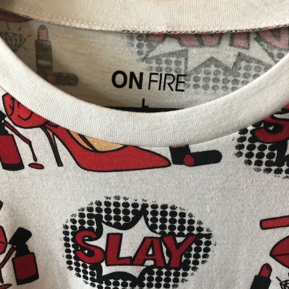 On fire t shirt - Picture 2 of 3